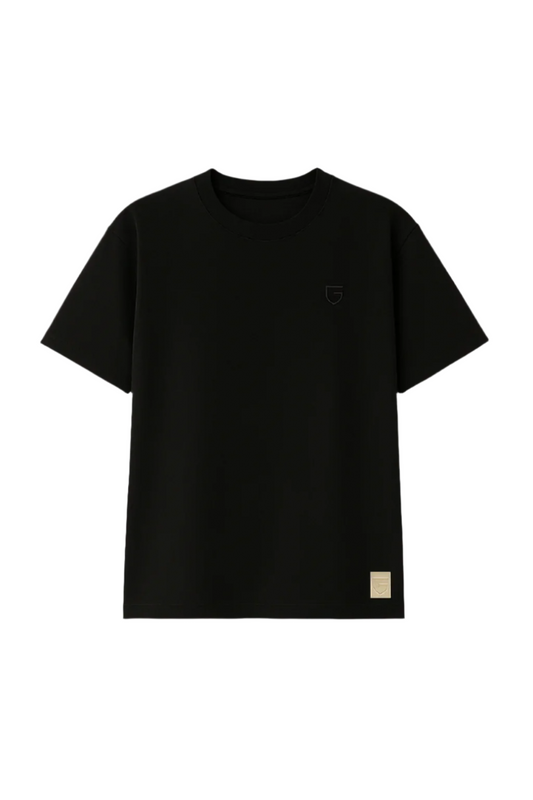 GUTTA Jet Black Tee